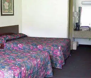 Knights Hotel