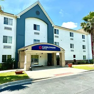 Candlewood Airport By Ihg Hotel